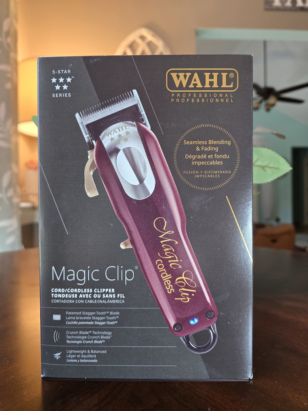 Wahl Magic Clip Cordless Clipper Brand New In Box